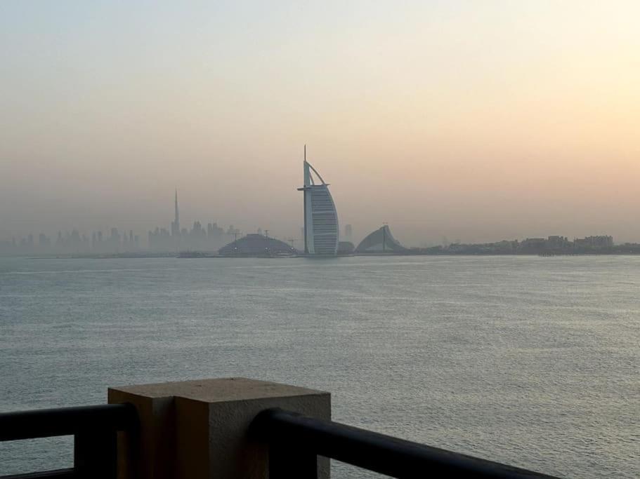 Marvelous Private Beach Apartment In Palm Dubai Within Anantara 5 Star Resort Luaran gambar